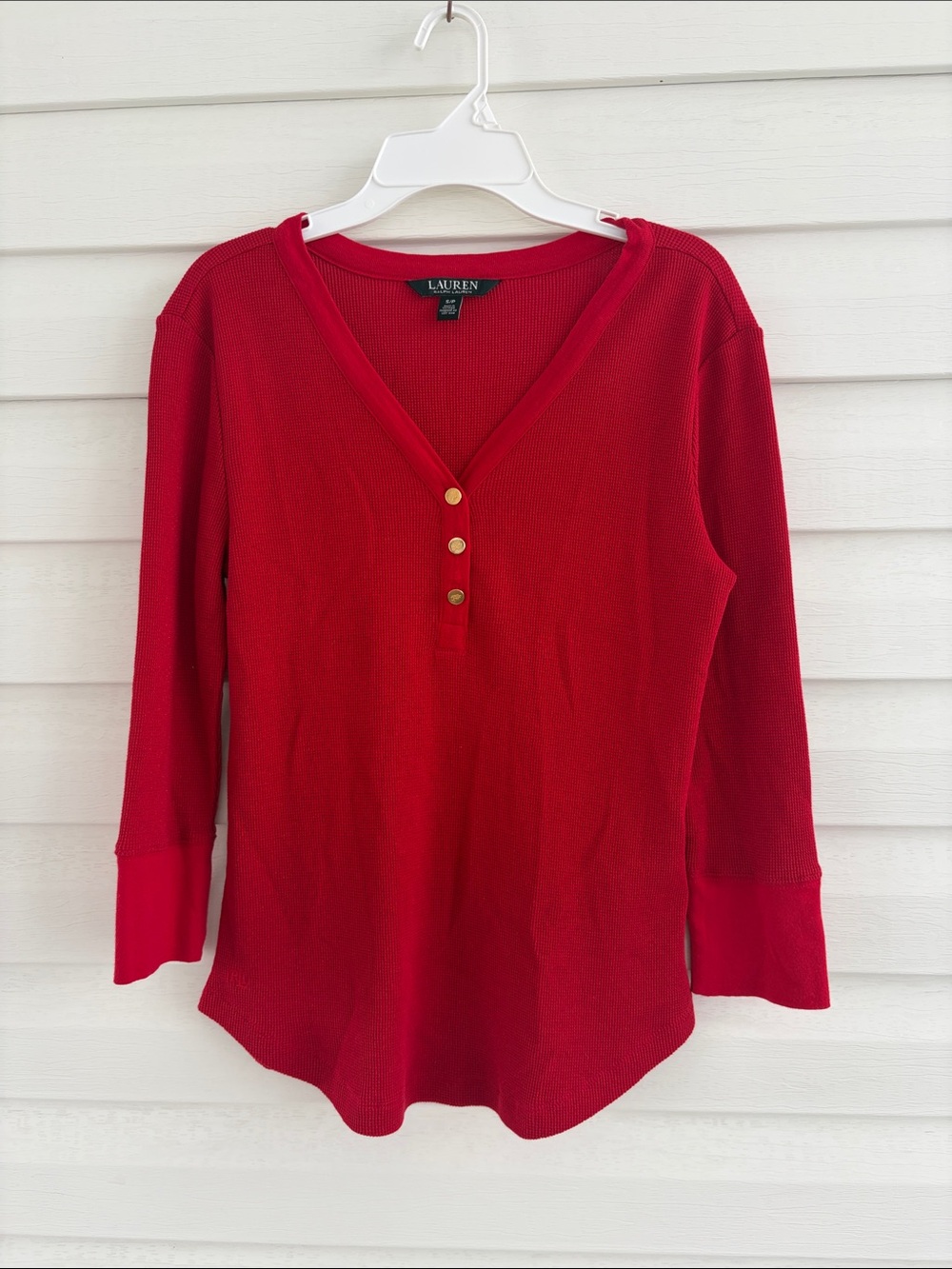 Lauren Ralph Lauren Red Waffle Knit V-Neck Henley Top Gold Button 3/4 Sleeve